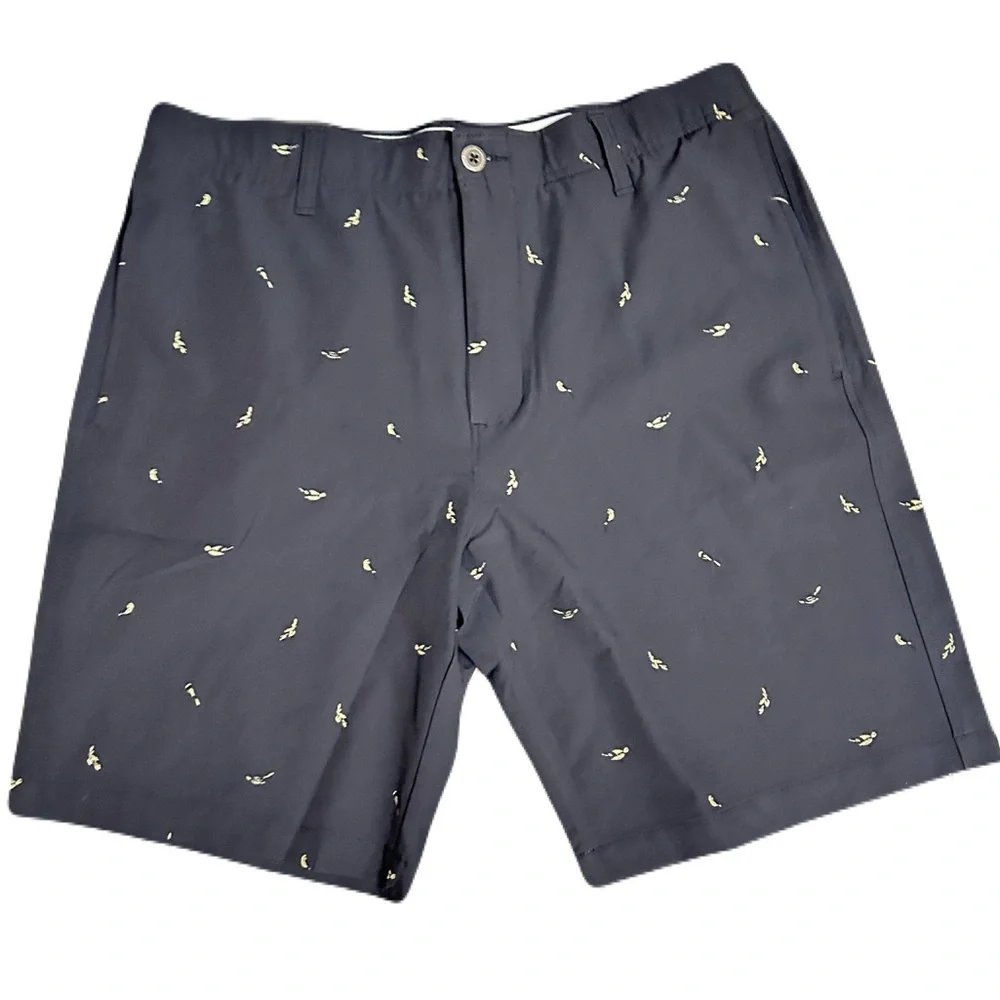 UNDER Armour Printed Golf Shorts Bird Court Black Walking 36 - Picture 2 of 7